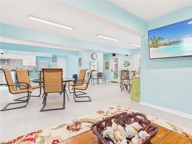 512 24th St Apt 104, Virginia Beach, VA 23451