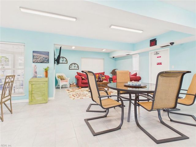 512 24th St Apt 104, Virginia Beach, VA 23451