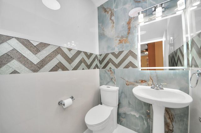 12003 Sunrise Way, Houston, TX 77065