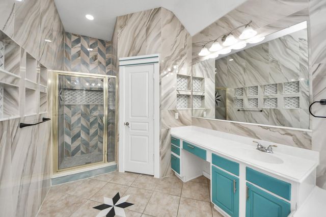 12003 Sunrise Way, Houston, TX 77065