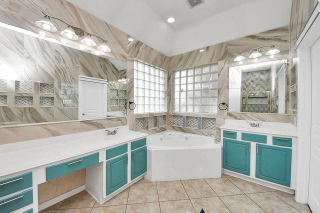 12003 Sunrise Way, Houston, TX 77065