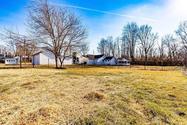 119 Main Street, College Corner, OH 45003