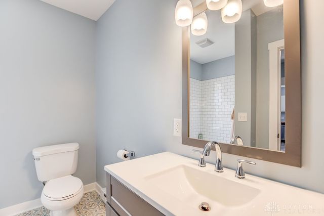 119 Main Street, College Corner, OH 45003