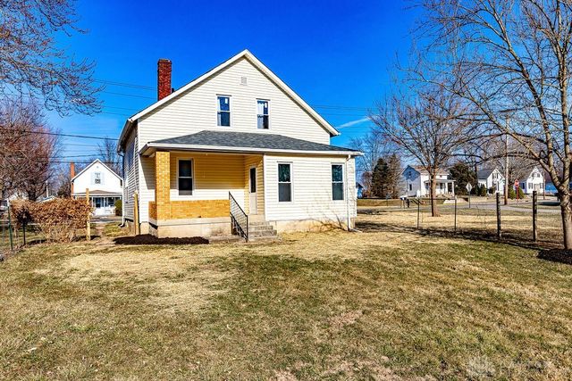 119 Main Street, College Corner, OH 45003