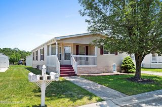 1104 Sycamore Court, Whiting, NJ 08759
