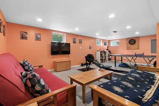 9306 Kostner Avenue, Skokie, IL 60076