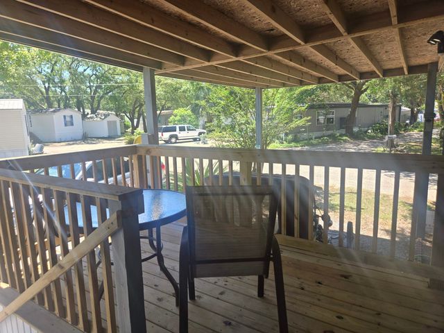 348 Bridge St., Garden City Beach, SC 29576