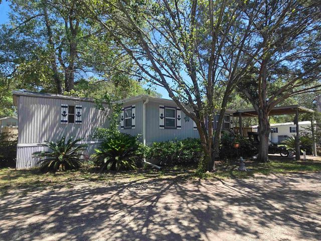 348 Bridge St., Garden City Beach, SC 29576