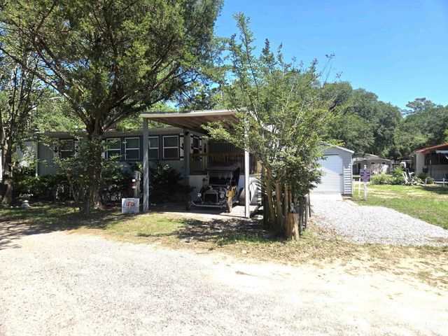 348 Bridge St., Garden City Beach, SC 29576