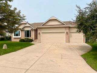 865 Bristol Ct, Wichita, KS 67206