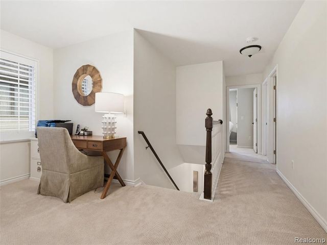 307 Taylor Avenue, Rochester, MI 48307