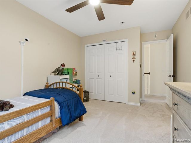 307 Taylor Avenue, Rochester, MI 48307