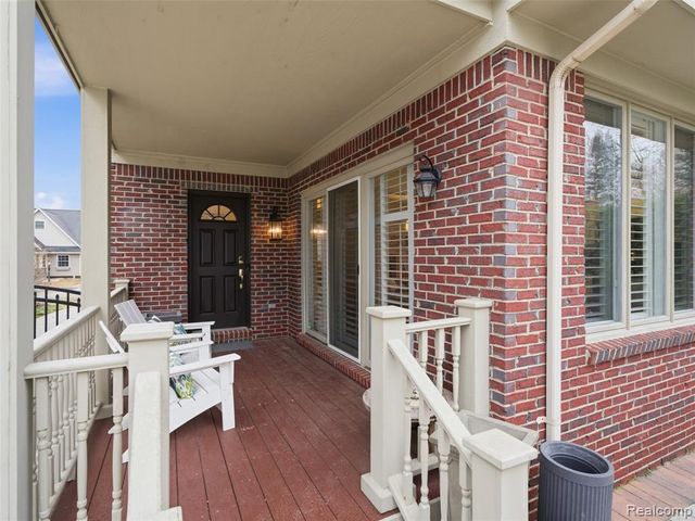 307 Taylor Avenue, Rochester, MI 48307