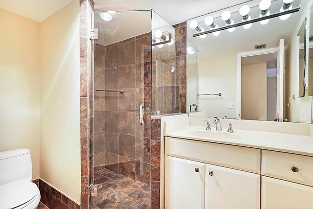 1036 Us Highway 1 216, North Palm Beach, FL 33408