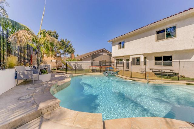 2735 Waterbury Way, Carlsbad, CA 92010