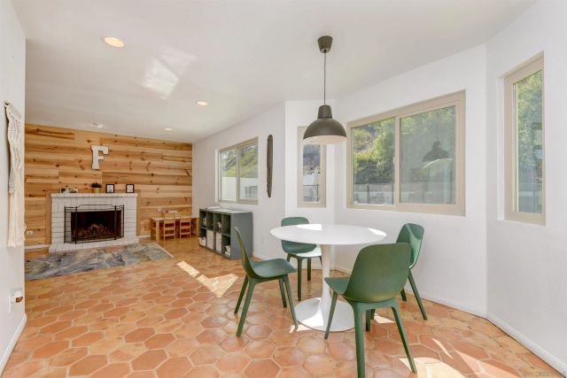 2735 Waterbury Way, Carlsbad, CA 92010
