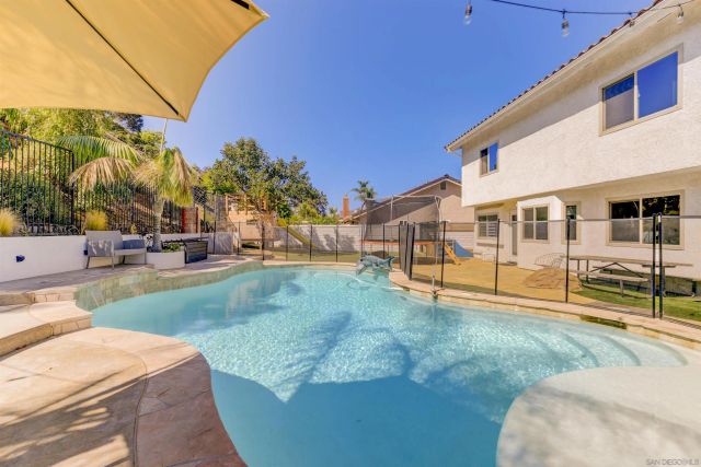 2735 Waterbury Way, Carlsbad, CA 92010