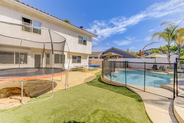 2735 Waterbury Way, Carlsbad, CA 92010
