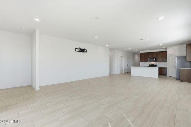 25489 W FRAKTUR Road, Buckeye, AZ 85326