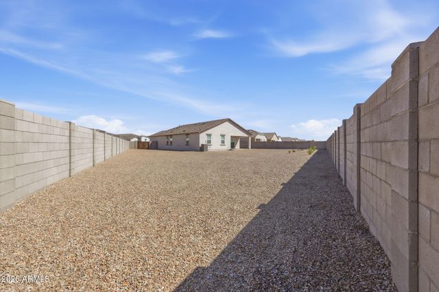 25489 W FRAKTUR Road, Buckeye, AZ 85326