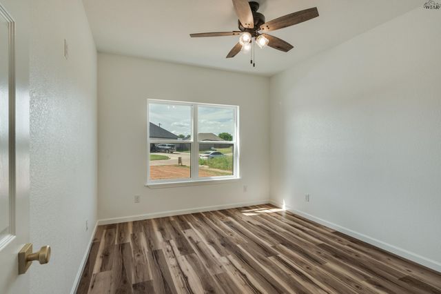 1442 AMHERST STREET, Burkburnett, TX 76354