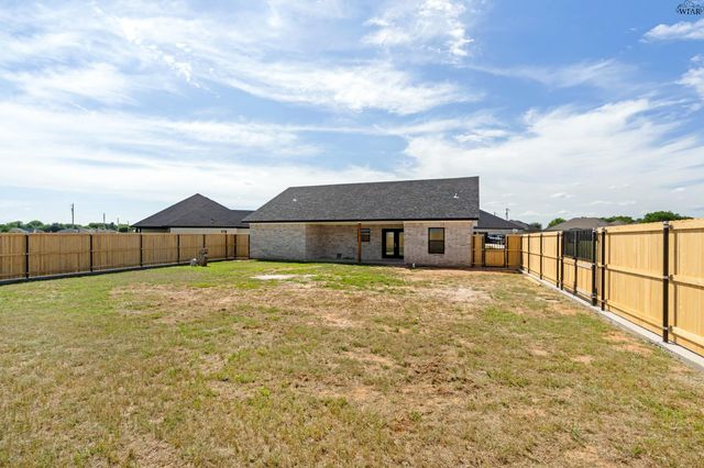 1442 AMHERST STREET, Burkburnett, TX 76354