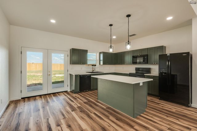 1442 AMHERST STREET, Burkburnett, TX 76354