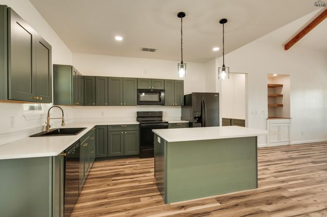 1442 AMHERST STREET, Burkburnett, TX 76354