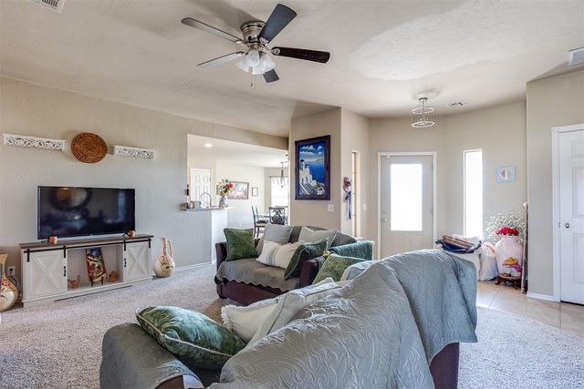 893 S Cemetery Road, Tuttle, OK 73089