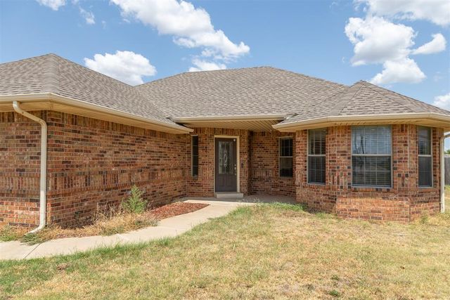 893 S Cemetery Road, Tuttle, OK 73089