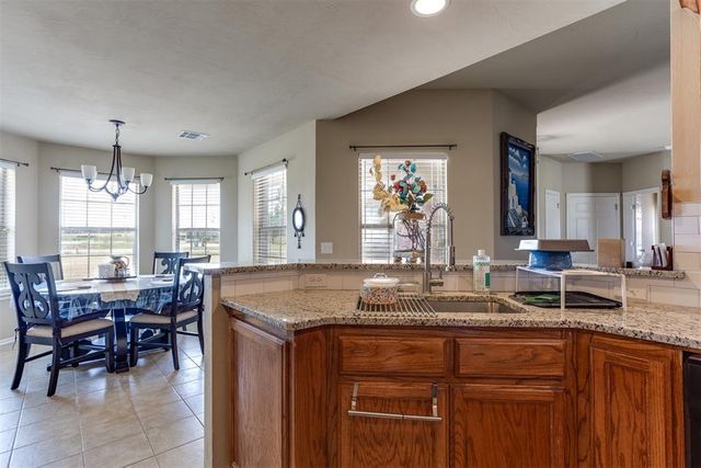 893 S Cemetery Road, Tuttle, OK 73089