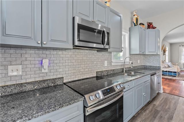 421 E Pembroke AVE, Hampton, VA 23669