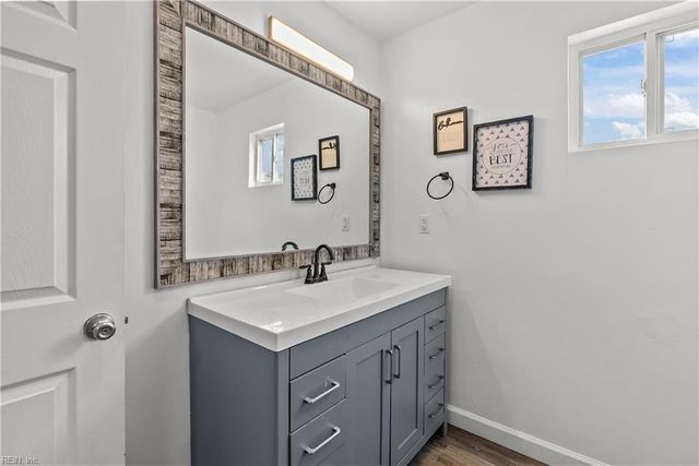 421 E Pembroke AVE, Hampton, VA 23669