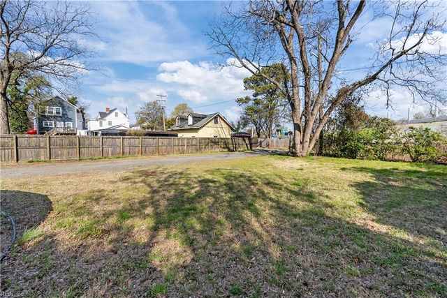 421 E Pembroke AVE, Hampton, VA 23669