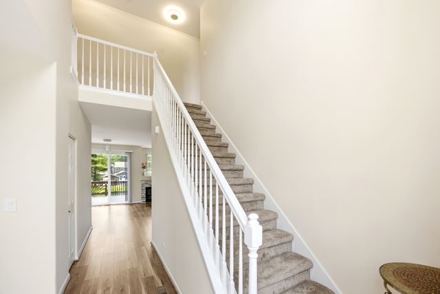 4003 Boone Creek Circle, Mchenry, IL 60050