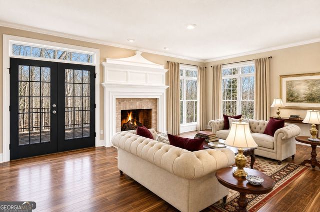 1040 Little River Way, Alpharetta, GA 30004