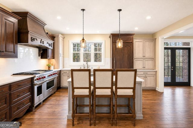 1040 Little River Way, Alpharetta, GA 30004
