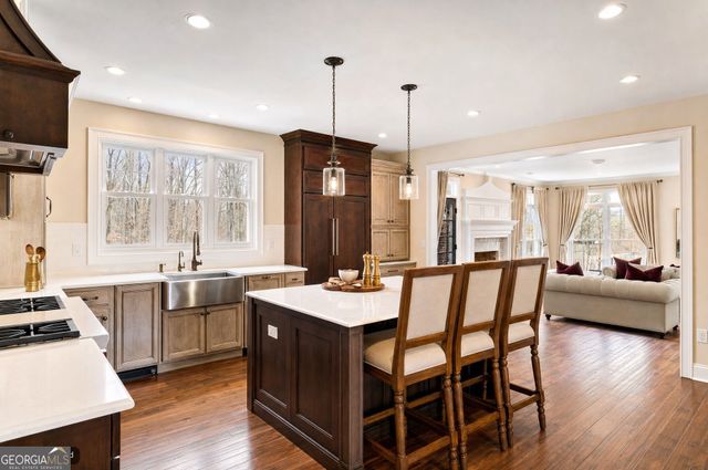 1040 Little River Way, Alpharetta, GA 30004