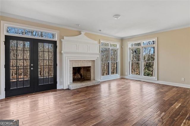 1040 Little River Way, Alpharetta, GA 30004