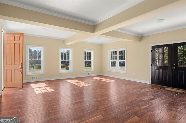1040 Little River Way, Alpharetta, GA 30004