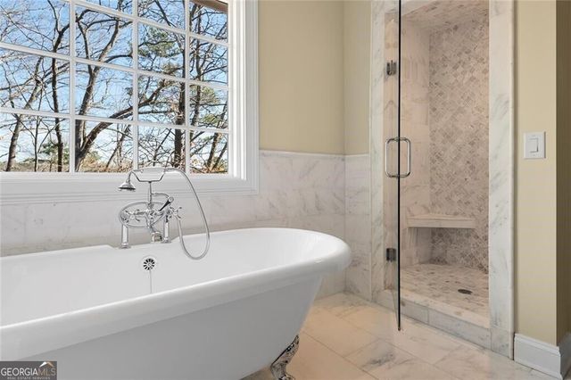 1040 Little River Way, Alpharetta, GA 30004