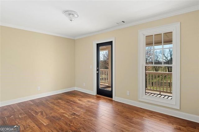1040 Little River Way, Alpharetta, GA 30004