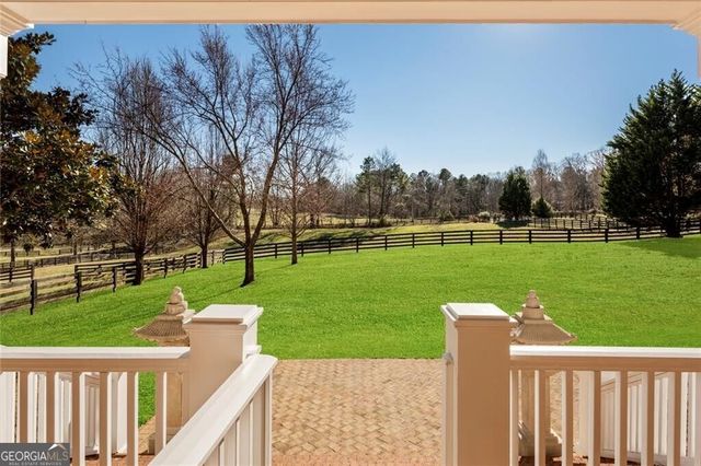 1040 Little River Way, Alpharetta, GA 30004