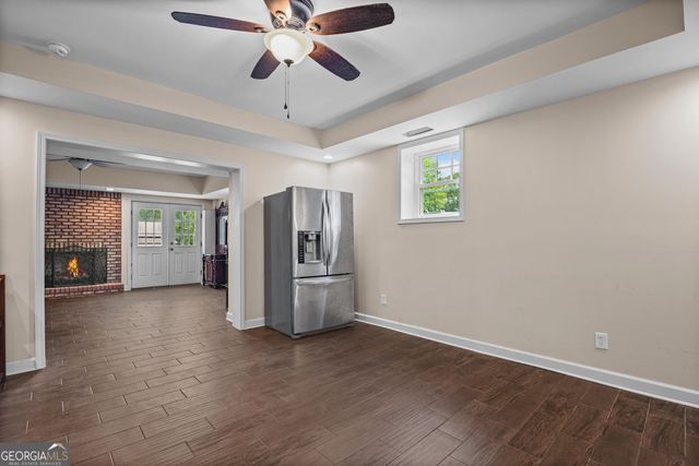 1040 Little River Way, Alpharetta, GA 30004