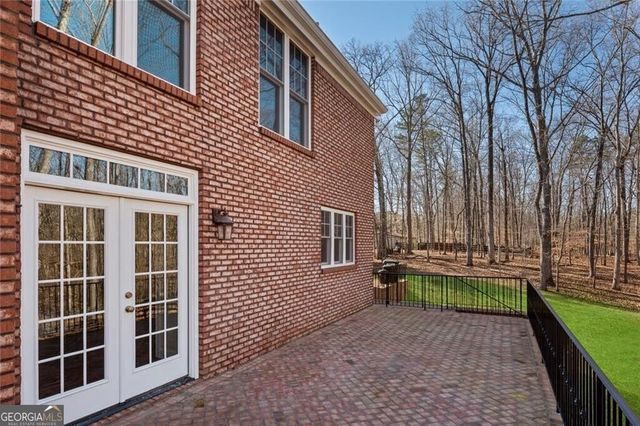 1040 Little River Way, Alpharetta, GA 30004