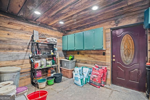 1040 Little River Way, Alpharetta, GA 30004