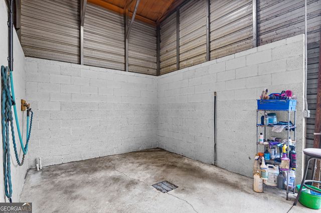 1040 Little River Way, Alpharetta, GA 30004