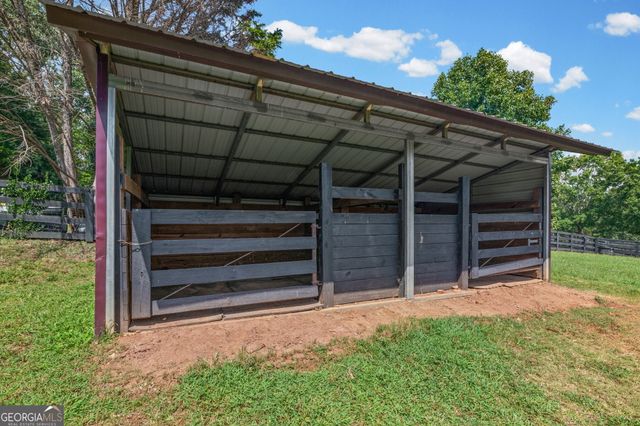 1040 Little River Way, Alpharetta, GA 30004