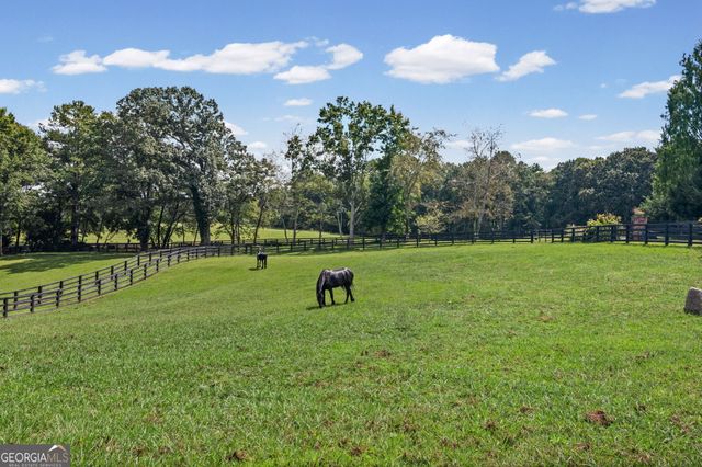 1040 Little River Way, Alpharetta, GA 30004