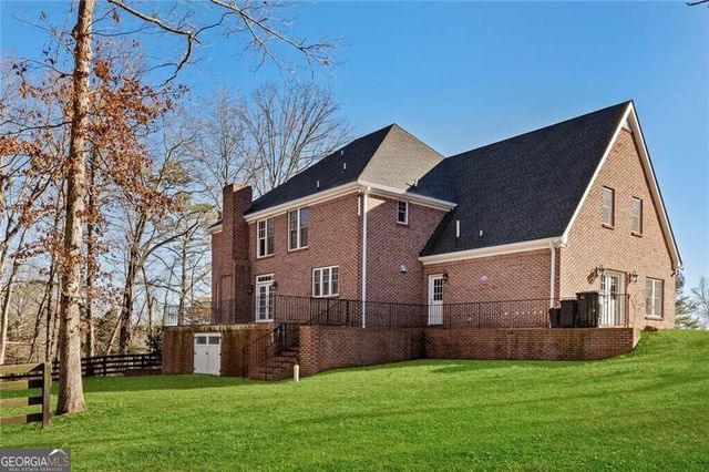 1040 Little River Way, Alpharetta, GA 30004